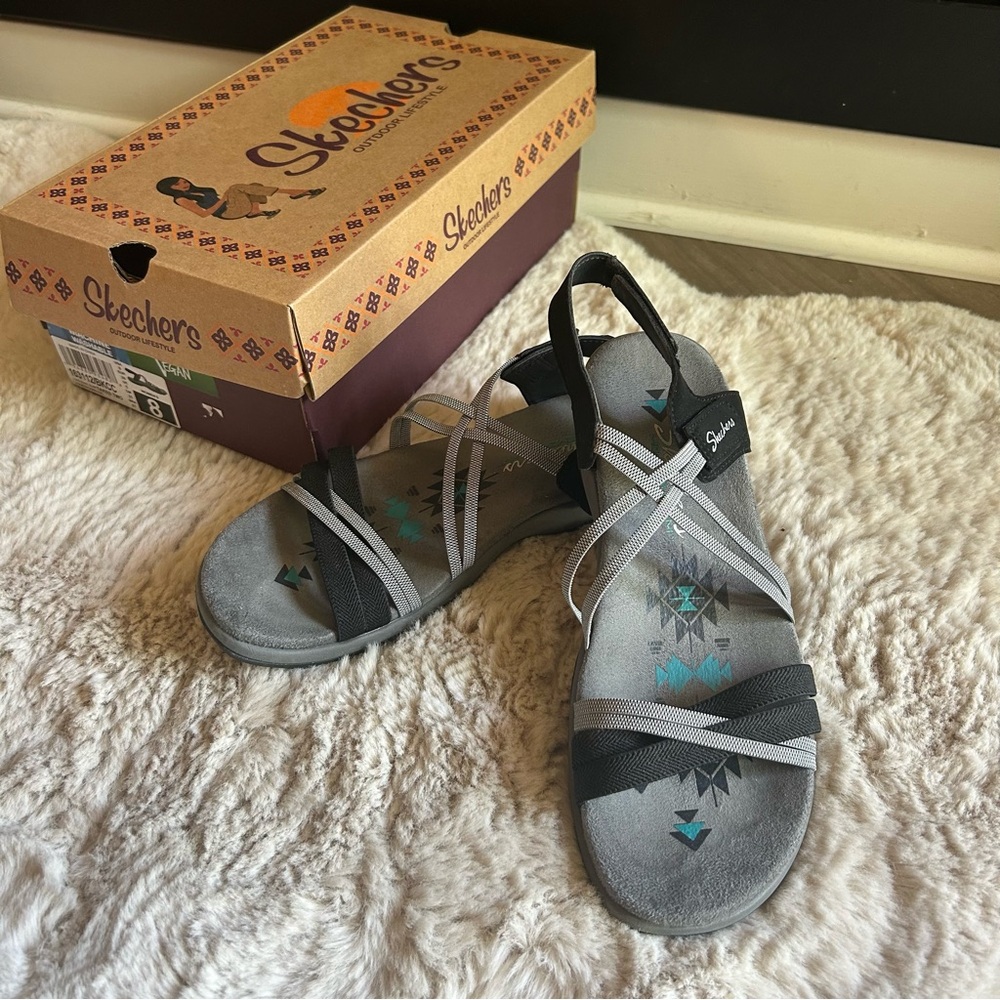 Sketchers walking shoes size 8